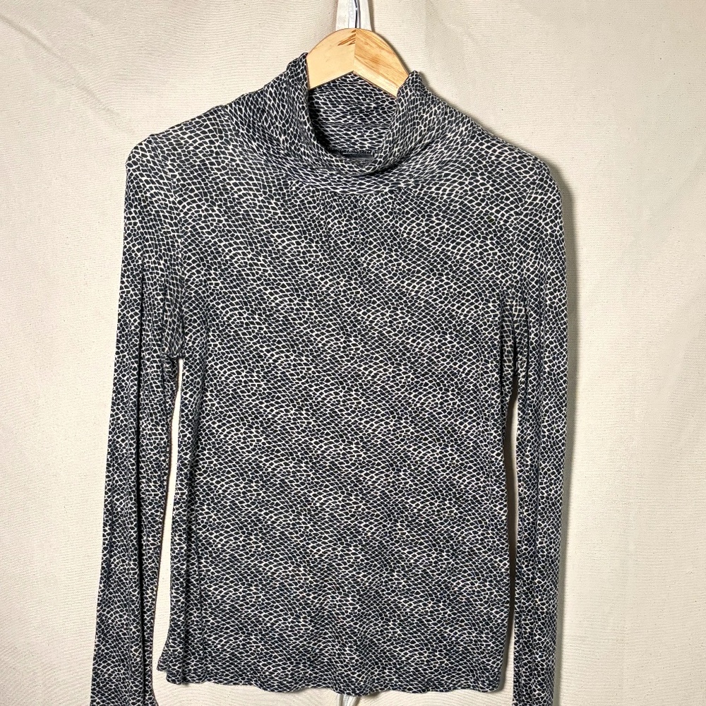 Women's Dué Per Dué Turtleneck Top Long-sleeved M Animal Print